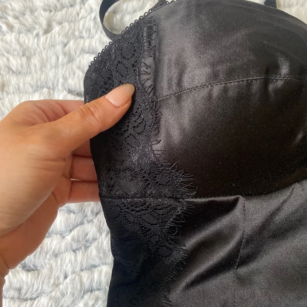 Guess Lexy Dress Sweetheart Neckline Satin Lace Trim Bodycon Sexy Dress 5 - Picture 6 of 15